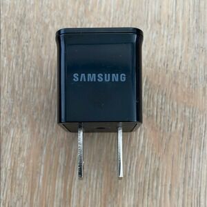 Samsung OEM Travel Adapter Single 1.0A USB Wall Charger - Black (ETA0U80JBE)